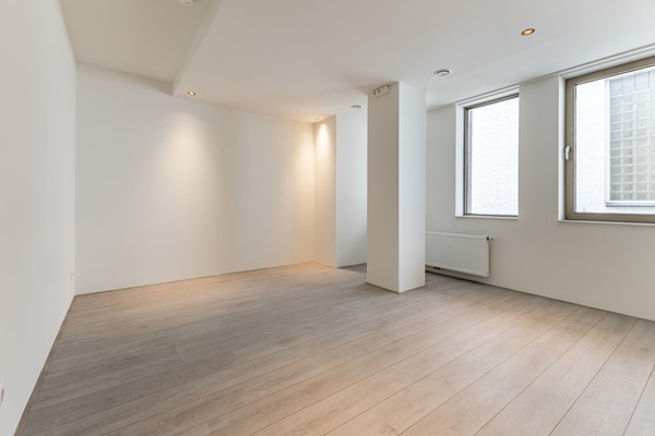 Photo - For rent: Markt 16K, 5611 EB Eindhoven